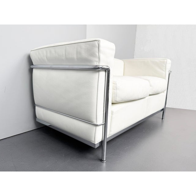 LC2 2-Seater Sofa by Le Corbusier for Cassina, Italy, 2000s For Sale - Image 6 of 12