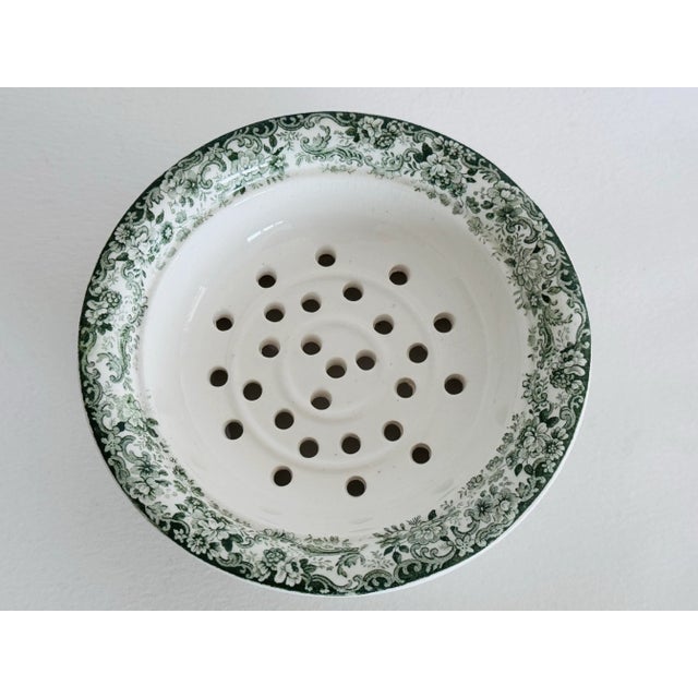 Traditional Late 19th Century Minton Genevese Green & White Covered Cheese Dish For Sale - Image 3 of 9
