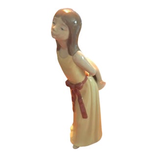 Lladro Girl With Hat Figurine For Sale