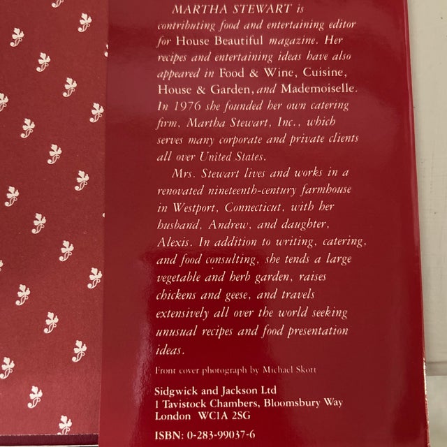 Vintage 1985 Martha Stewart Entertaining Hardcover – Rare Uk Edition For Sale - Image 12 of 12
