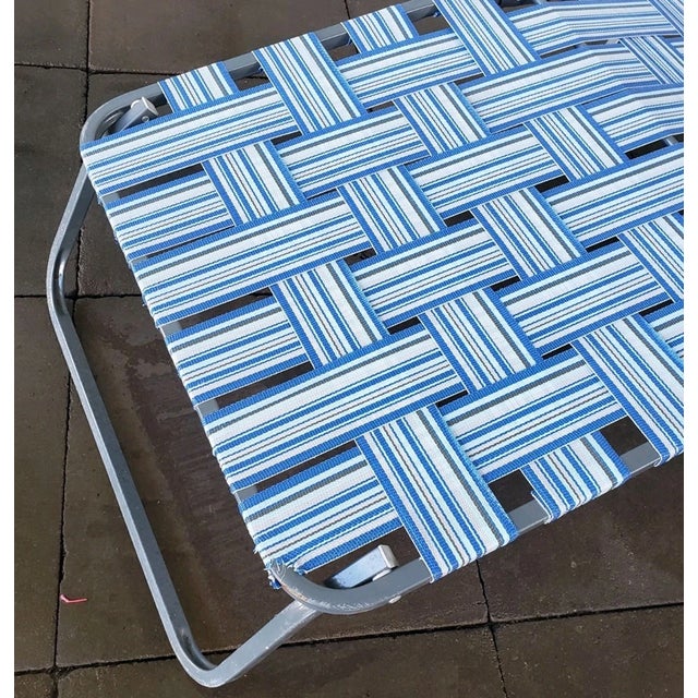1990s Vintage Webbed Aluminum Folding Lounge Chair For Sale In Dallas - Image 6 of 7