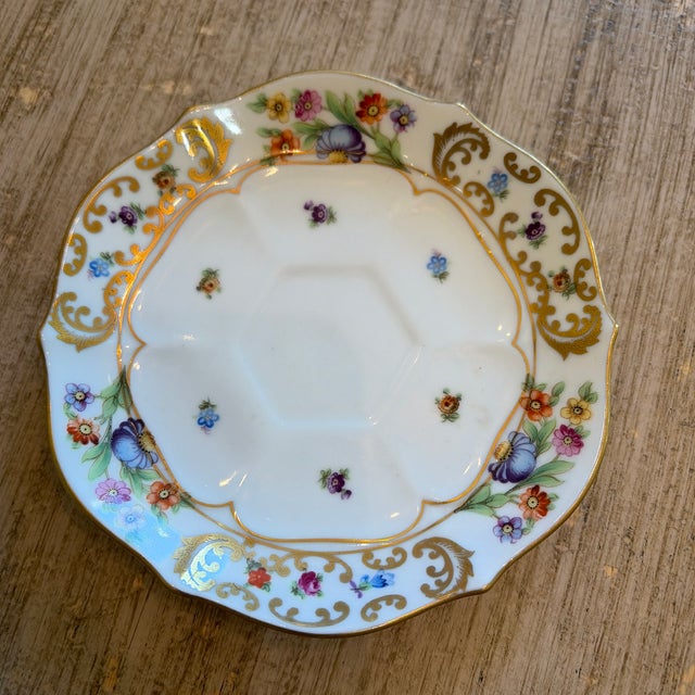 Early 20th Century Schumann Bavaria Teacup and Saucer For Sale - Image 4 of 4