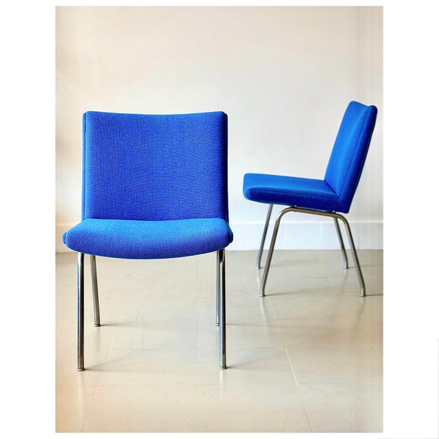 A.P. Stolen Airport Chair by Hans J. Wegner for A. P. Stolen, Denmark, 1960s For Sale - Image 4 of 18