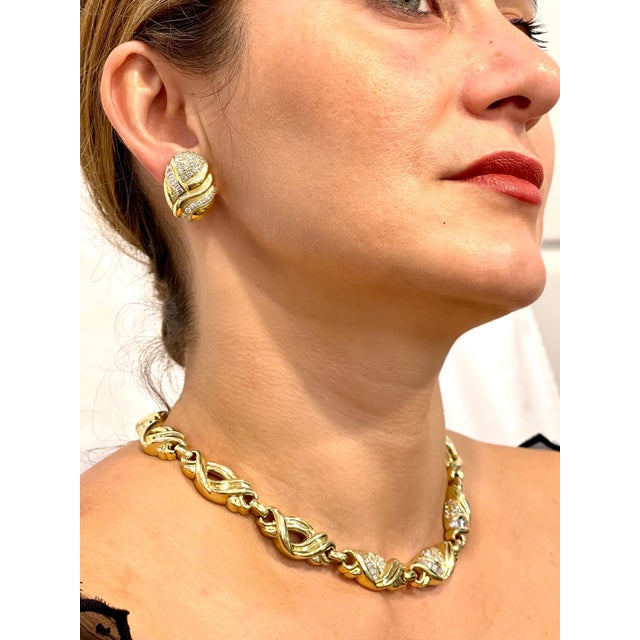 9 Carat Diamond Necklace & Earrings Bridal Suite 159 Gm 18 Karat Yellow Gold For Sale - Image 12 of 18