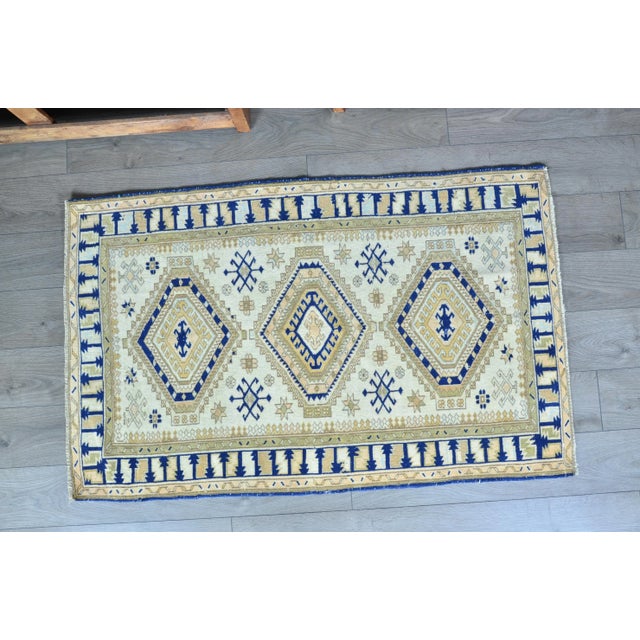 1960s Handmade wool and cotton rug in Turkish Anatolian Carpet, Vintage Area Rug, Turkish Vintage Anatolian Rug, Handmade...