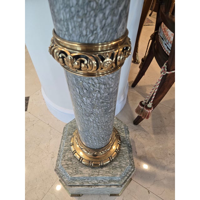 Late 20th Century Ornate French Style Louis 16th Gray Marble and Bronze Pedestal For Sale - Image 5 of 9