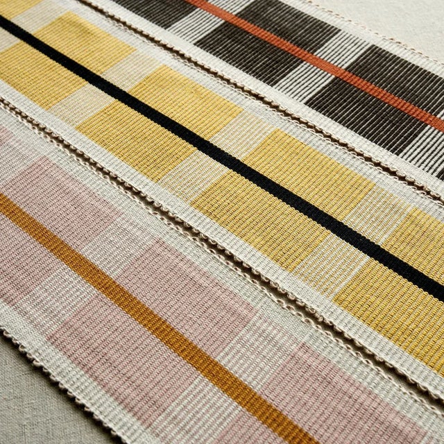 Schumacher Sample - Schumacher x Stephanie Seal Brown Calcada Tape Wide Trim in Maize For Sale - Image 4 of 4