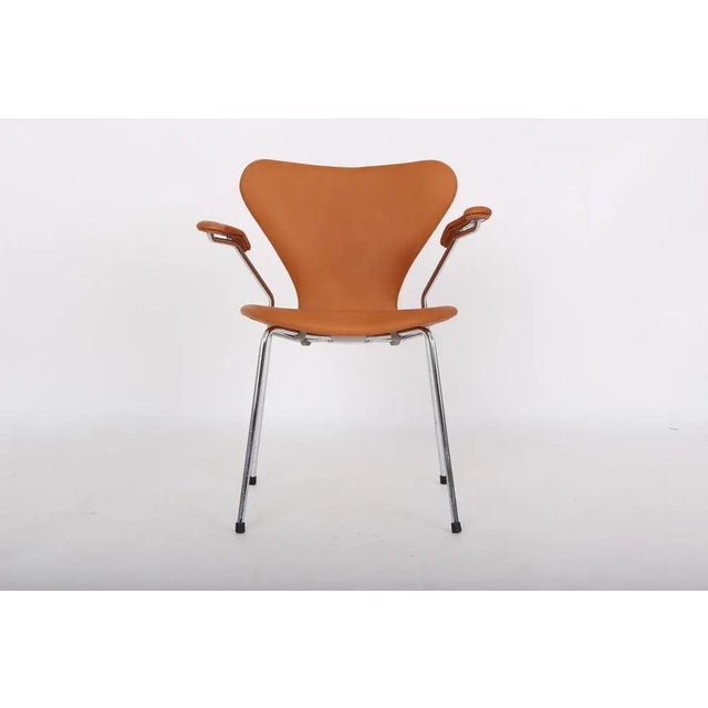 Model 3207 Leather Chairs by Arne Jacobsen for Fritz Hansen, Set of 4 For Sale - Image 12 of 14