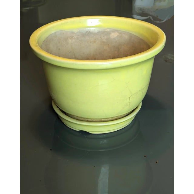 CORRECTION TO SHIPPING TIME, THIS IS SELLER SHIPPING, ARRIVAL TIME IS 4-10 DAYS FROM PURCHASE DATE. The 2 piece planter is...