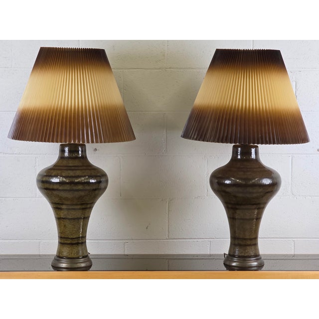 Mid-Century Modern Mid 20th Century Earth Toned Mid Century Lamps With Original Hombre Shades - a Pair For Sale - Image 3 of 7