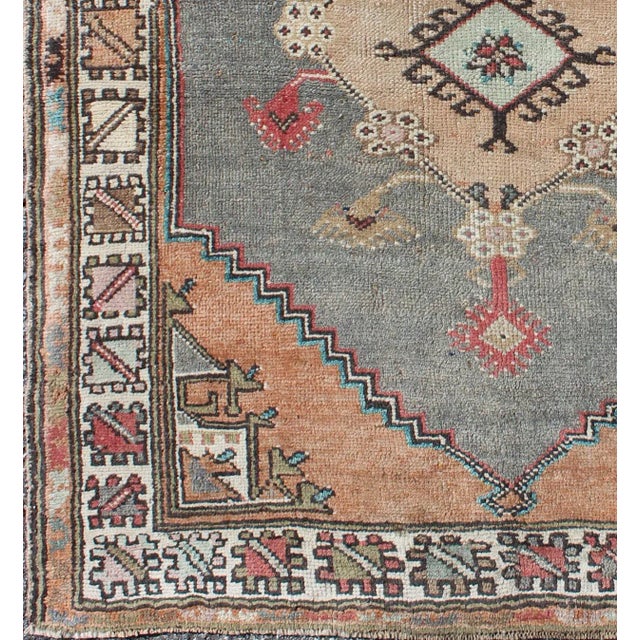 Vintage Oushak small carpet from Turkey in light orange and light gray, rug/Keivan Woven Arts / country of origin / type:...