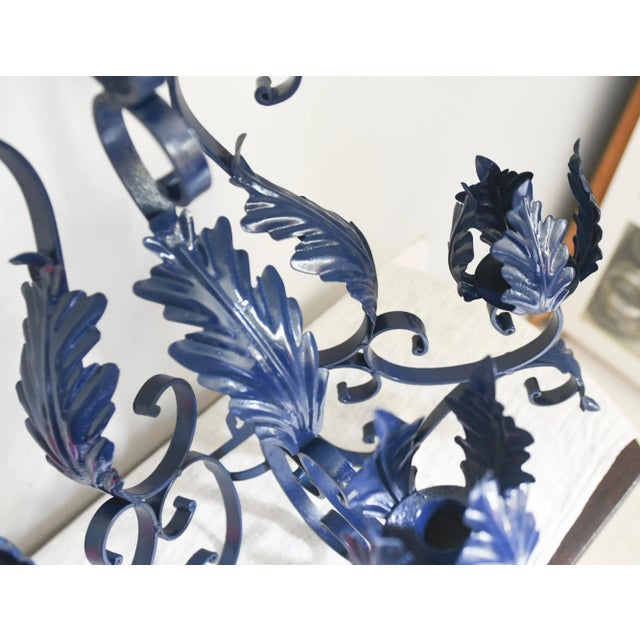 1960s 1960s Vintage Outdoor Porch Bretaine Navy Blue Reticulated Candelabra Candle Sconce For Sale - Image 5 of 11