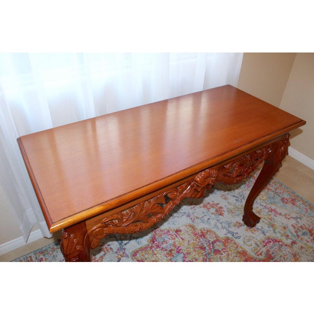 1950s Vintage Mahogany Console Table - Hand-Carved Chippendale Style With Claw Feet & Ornate Details For Sale In Las Vegas - Image 6 of 15