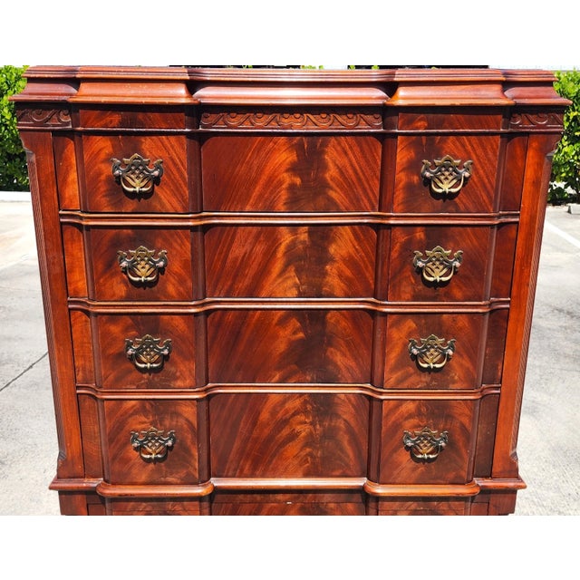 Antique Georgian Flame Mahogany Block Front Highboy Dresser For Sale - Image 4 of 18