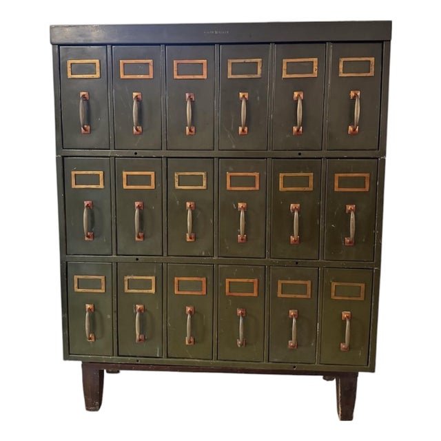 1900-1909 2-Piece Shaw-Walker Card Catalog on Globe-Wernicke Base For Sale