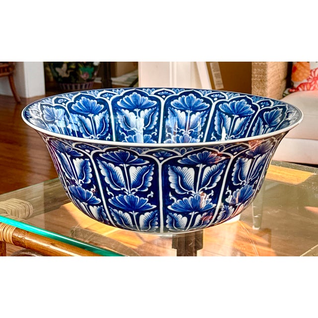 Chinoiserie Blue and White Large Maitland Style Floral Bowl For Sale - Image 3 of 6