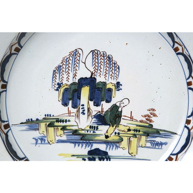 18th Century English Delft Chinoserie Charger, Bristol Circa 1760 For Sale - Image 4 of 9