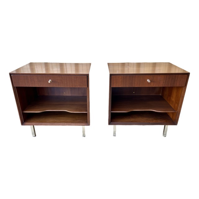 A Pair of Refinished Mid Century Modern Nightstands by John Stuart. Circa 1960s For Sale