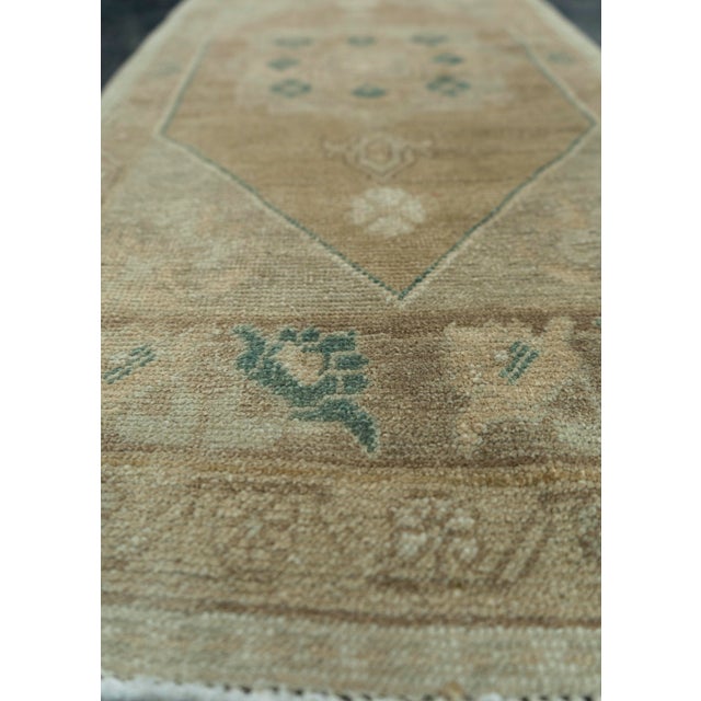 Turkish Mini Rug Oriental Hand Knotted Vintage Rug 1'7" x 3'6" #20729 For Sale In Houston - Image 6 of 8