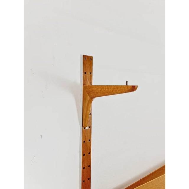 Wood Danish Modern Oak Shelving System by Hansen & Guldborg Mobler, Denmark, 1960s For Sale - Image 7 of 10