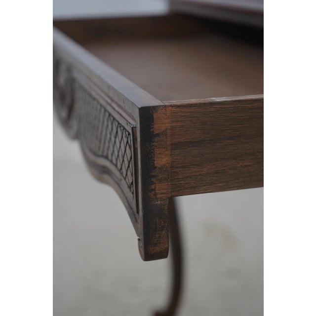 French Louis XV Style Walnut 1 Drawer Writing Desk Table For Sale In Philadelphia - Image 6 of 17