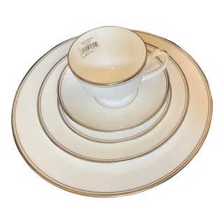 Late 20th Century Waterford Vintage Kilbarry Platinum Fine China 5 Piece Place Settings 4 Sets- 20 Pieces New in Box For Sale