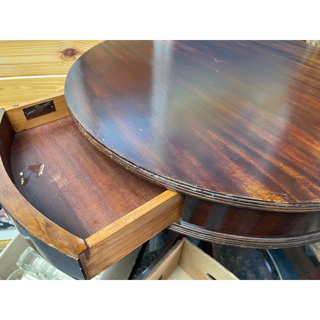 French Early 20th Century Mahogany Drum Table by Mingh & Eisenbrey in Baltimore, Md For Sale - Image 3 of 6