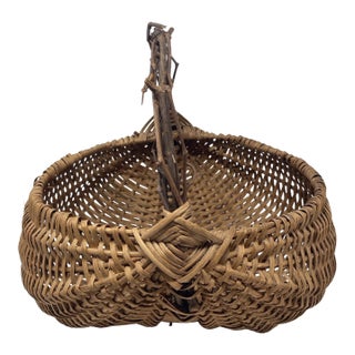 Antique 19th Century Buttocks Basket – Hand-Split Oak W/ Twig Handle & God’s Eye For Sale