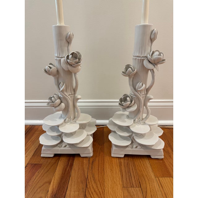 Mid 20th Century Italian Ceramic Faux Bamboo & Lotus Flower Table Lamps - A Pair For Sale - Image 9 of 17