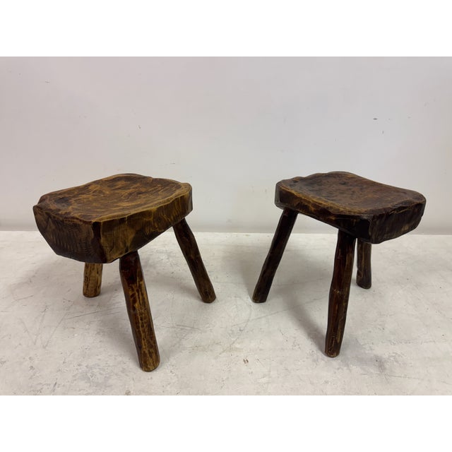 1960s Rustic Brutalist Tripod Stools in Elm, 1960s, Set of 2 For Sale - Image 5 of 17