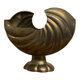 Vintage Hollywood Regency Style Brass Nautilus Shell Footed Planter For Sale