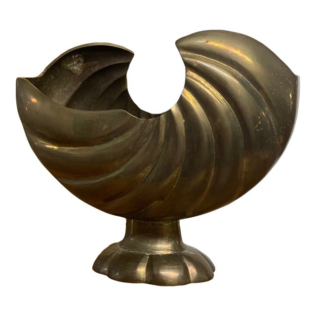 Vintage Hollywood Regency Style Brass Nautilus Shell Footed Planter For Sale