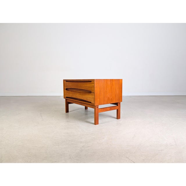 Vintage Teak Chest of Drawers by Arne Vodder For Sale - Image 5 of 11