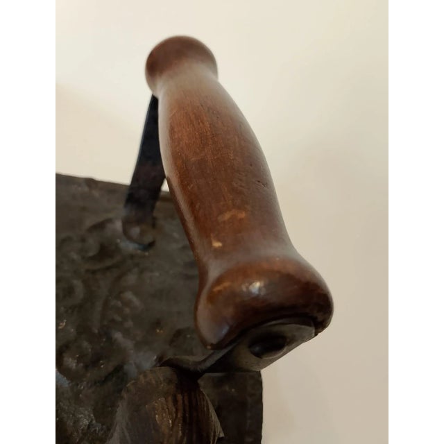 Figural Iron with Wooden Handle, 1900s For Sale - Image 6 of 9