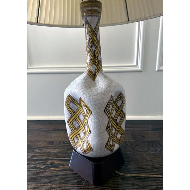 Large Italian Vintage Guido Gambone Ceramic Table Lamp For Sale In Atlanta - Image 6 of 12