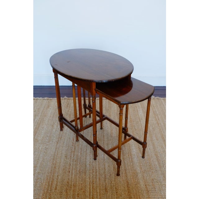 Tall Mahogany Oval Nesting Tables, England, 1900s, Set of 3 For Sale - Image 9 of 14