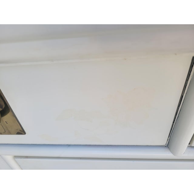 Vintage Century Off White Green 5 Drawer Pagoda Credenza Console Table Condole Table For Sale - Image 11 of 18