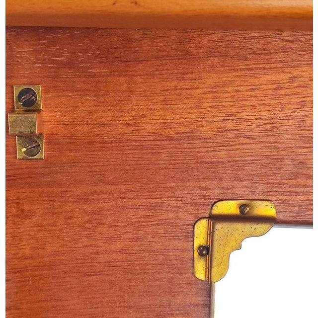 Dressing Table Desk with Mirror attributed to Gio Ponti for La Permanente di Cantù For Sale - Image 10 of 14