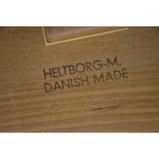 1970s Danish Modern Rosewood Oval Dining Table For Sale - Image 11 of 11