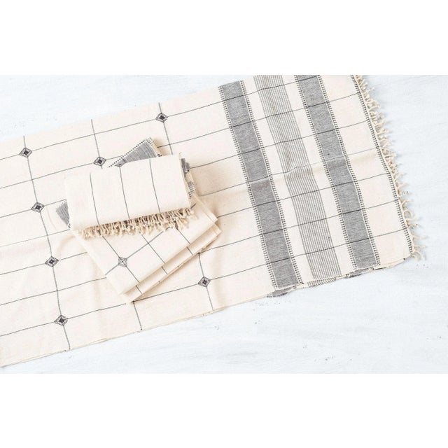 Mool Handloom King Size Bedpsread Coverlet Black & White, in Organic Cotton For Sale - Image 4 of 9