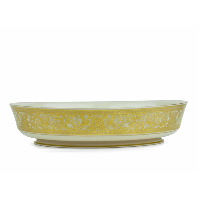 This elegant Franciscan Masterpiece China oval serving bowl is in the desirable Renaissance Gold pattern. This vintage...