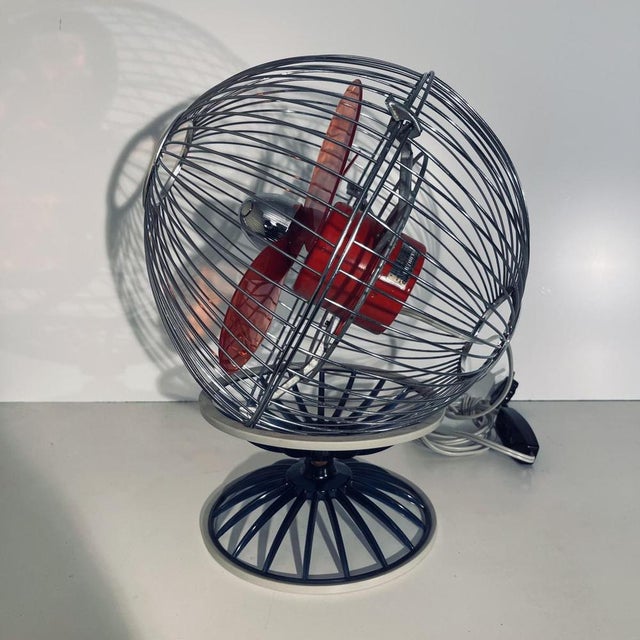 Red B-45 Fan with Chrome-Plated Steel Spherical Structures and Red Polycarbonate Blades from Hitachi, Japan, 1970s For Sale - Image 8 of 13