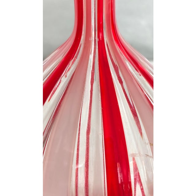 Red White and Transparent Glass Bottle Vase in the style of Gio Ponti, Italy, 1970s For Sale - Image 10 of 14
