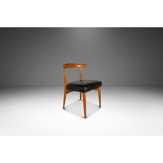 Mid-Century Modern Rare Set of Four (4) Mid-Century Modern Dining Chairs in Oak Attributed to Lawrence Peabody for Richardson Nemschoff, Usa, C. 1950s For Sale - Image 3 of 18