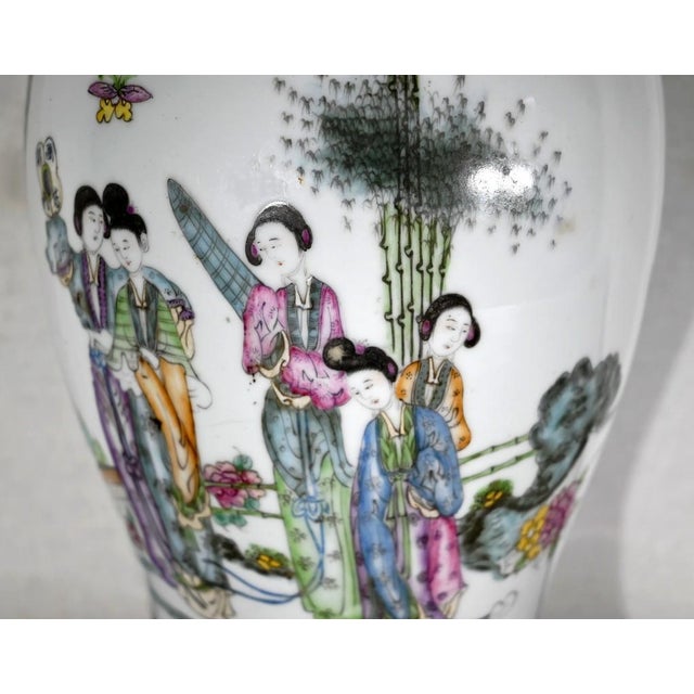 Large Chinese Porcelain Vase, Early 20th Century For Sale - Image 6 of 18