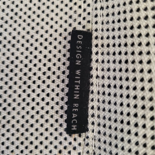 Fritz Hansen Authentic Arne Jacobsen Egg Chair For Sale - Image 9 of 10