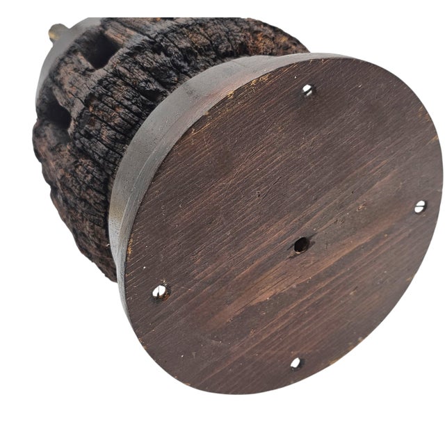 Wood Rustic Primitive Wagon Wheel Hub Table Lamp – Antique Western Frontier Lighting For Sale - Image 7 of 9