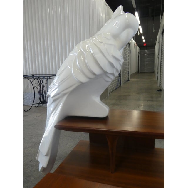 Large 1970's Signed Mondragon Fiberglass Cockatiel, Great Table Fare For Sale In Miami - Image 6 of 13