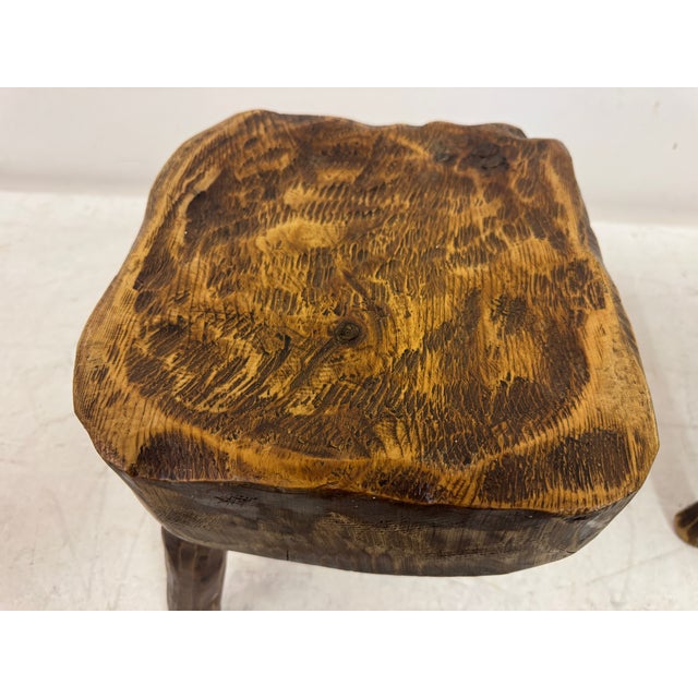 Rustic Brutalist Tripod Stools in Elm, 1960s, Set of 2 For Sale - Image 15 of 17