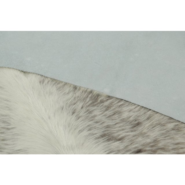 Contemporary Rug & Kilim’s Contemporary Cowhide Rug With Natural Speckles in Black & White For Sale - Image 3 of 8